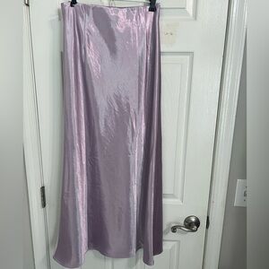 NWT | Aleeza Paris Elegant Lavender Satin Shimmer Maxi Skirt, Size S